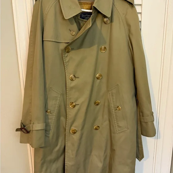 Vintage Burberry Trench. Excellent condition! - Picture 3 of 6